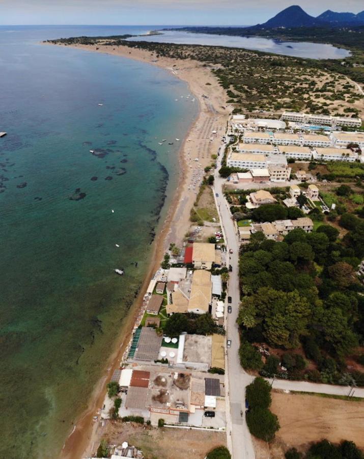 Mary'S Apartments Close To The Sea Agios Georgios  Eksteriør billede